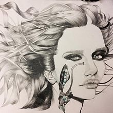 W o m a n. Un proyecto de Diseño, Diseño gráfico, Ilustración tradicional y Pintura de NOELIA DOMINGUEZ - 12.10.2017