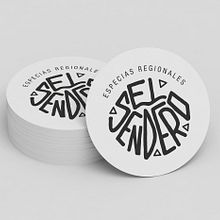 El Sendero | Especias regionales. Un proyecto de Br, ing e Identidad, Diseño gráfico y Packaging de Diana Santoni - 13.10.2017