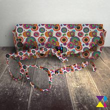 Diseño de estampado para gafas y funda a juego - Proyecto del curso "Motivos para repetir". Un proyecto de Bellas Artes, Dirección de arte, Diseño, Diseño de complementos, Pattern Design, Diseño gráfico, Ilustración tradicional e Ilustración vectorial de María Rogles - 15.10.2017