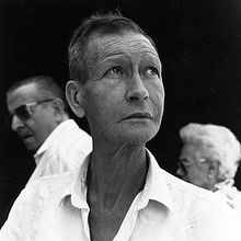 JUST PASSING BY . Artă stradală și Fotografie de César Lucadamo Guzmán - 10.17.2017