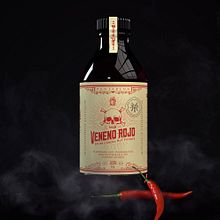 Veneno Rojo-Salsa picante. Traditional illustration, and Packaging project by Diego Gutiérrez - 10.18.2017