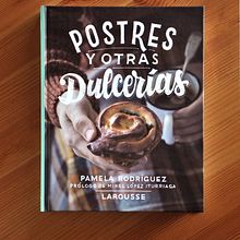 Postres y otras dulcerías. Editorial Design, and Lettering project by Ivan Castro - 10.26.2017