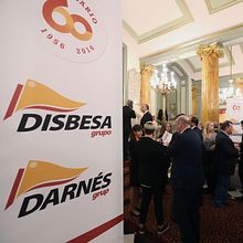 60 ANIVERSARIO DISBESA DARNÉS. Editorial Design, and Graphic Design project by Claudia Domingo Mallol - 10.17.2016