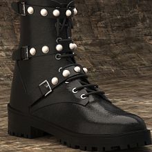 Zara boots. Un proyecto de 3D, Diseño de calzado, Diseño de iluminación, Diseño de juguetes, Diseño, creación de muebles					 y Diseño de producto de Ivan Gosp - 17.11.2017