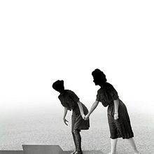 Todas. Un proyecto de Bellas Artes, Collage, Diseño, Diseño editorial, Diseño gráfico, Ilustración tradicional y Retoque fotográfico de Juanma Samusenko - 01.12.2017
