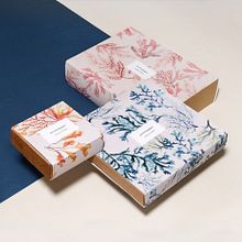 Marmarina. Br, ing, Identit, Design, Editorial Design, Graphic Design, Traditional illustration, and Packaging project by Alacuerno - 12.06.2017