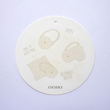 Diseño etiqueta Oysho. Colección Otoño / Invierno 2017 . Un projet de Design graphique et Illustration vectorielle de Raquel Sarabia Ruda - 06.03.2017