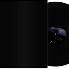 Direction and design for a new limited vinyl release of Gaia's archetype. Un projet de Design graphique et Illustration traditionnelle de Flavio Ventre - 14.03.2012