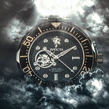 INVICTA. Un progetto di Fotografia, Postproduzione fotografica e Ritocco fotografico di Alain Perdomo - 26.12.2017