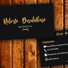 Drummer / Roberto Basabilbaso. Een project van Grafisch ontwerp van Pablo Muñoz - 12.01.2018