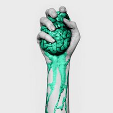 Hands. Un proyecto de Diseño, Diseño gráfico, Fotografía y Retoque fotográfico de Gemma Bouzas - 12.01.2018