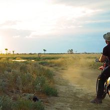 Jai Courtney Outback Adventure. Film, Video, and TV project by Tom Anlezark - 01.14.2016