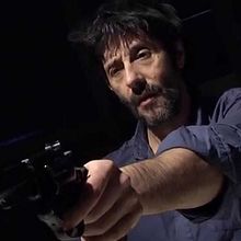 Cortometraje RULETA RUSA . % Pablo M. Barroso tarafından hazırlanan Güzel sanatlar projesi - 04.20.2013