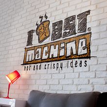 Toast Machine WebSite. Un proyecto de Br, ing e Identidad, Cop, writing, Desarrollo Web, Diseño, Diseño gráfico y Diseño Web de Francesca Funaro - 19.06.2015