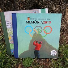 Diseño de memoria FCG. Un progetto di Design, Design editoriale e Graphic design di Eduard Blanch Rodríguez - 27.09.2016