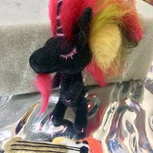 unicornio needle felting.. Un proyecto de Diseño de juguetes de Armando Garcén - 01.02.2018