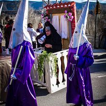 17/02/2018 - Carnaval de Bembibre, El Bierzo, grupo "Matachana" Carnaval Santo. Un proyecto de Fotografía de coudlain - 18.02.2018