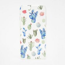 Pull & Bear Phone Case. Un proyecto de Diseño de complementos e Ilustración tradicional de Natalia Latorre - 26.03.2018