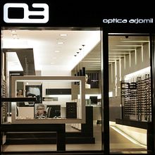 Arjomil, Optician shops . Architecture, Br, ing, Identit, Design, Interior Design, Furniture Design, and Making project by AMA design studio - 03.01.2006