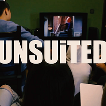 Opening UNSUITED. Un proyecto de Cine, vídeo, televisión, Multimedia, Post-producción fotográfica		, Televisión y Vídeo de Mercedes Janowska - 13.12.2017