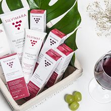 Silvimara Cosmetics. Br, ing, Identit, Graphic Design, and Packaging project by Carles Ivanco Almor - 03.31.2018