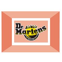 Dr. Martns - Golpea la bota. Un proyecto de Dirección de arte y Publicidad de Rebeca Heras - 31.03.2018