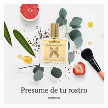 Sesderma, Sublime Oil · Social Media Ads. Un proyecto de Dirección de arte y Retoque fotográfico de Paola Pardini - 10.04.2018