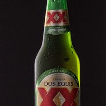 Mi Proyecto del curso: Fotografía de objetos brillantes y esquemas de iluminación. Un projet de Photographie de produits de Erick Vega - 29.04.2018