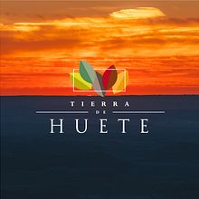 Tierra de Huete. Br, ing, Identit, Design, Graphic Design, Photograph, and Video project by Ankaa Studio - 04.27.2018