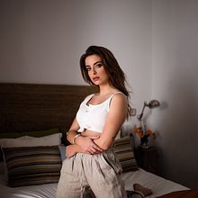 Daily moments w/ África. Photograph, Fashion Photograph, Portrait Photograph, and Photographic Lighting project by Juan Miguel Millán - 04.26.2018