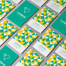  La Clara Comunicació. Un proyecto de Br, ing e Identidad, Dirección de arte, Diseño y Diseño gráfico de Victor Riba Campi - 14.08.2017