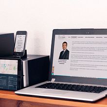 Diseño web Dr Mir. Un progetto di Design, Web design e Fotografia di prodotti di Jordi Merino - 19.05.2018