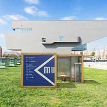 Mutis. Un progetto di 3D, Br, ing, Br, identit e Graphic design di Marta Portales - 21.05.2018