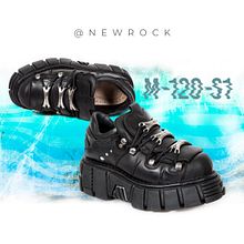 NEWROCK. Ad profile IG. new releases. Creativit, Graphic Design, Advertising, Photo Retouching, and Social Media project by Esther Sánchez Pérez - 05.14.2018