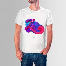 Letters Fluida Series. L. Fine Arts, Br, ing, Identit, Calligraph, Creativit, Drawing, Art Direction, Design, Poster Design, Logo Design, Graphic Design, Writing, Traditional illustration, Digital Illustration, Vector Illustration, Lettering, Advertising, T, and pograph project by Maikel Martínez Pupo - 06.06.2018