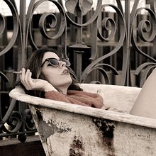 Sesión azotea. Un progetto di Fotografia, Fotografia di moda, Fotografia di ritratto e Illuminazione fotografica di Eva Rodríguez - 06.06.2018