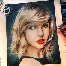 Retrato - Taylor Swift  - Làpices de colores. Drawing, Pencil Drawing, and Traditional illustration project by Mariano Mattos - 06.08.2018