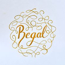 Regal Lettering. Traditional illustration, Lettering, T, and pograph project by Carla Bonfigli - 04.09.2016