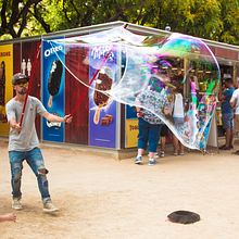 ciudad en movimiento . Street Art, and Photograph project by evangelina_sarasola - 06.13.2018