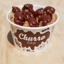 CONTENIDO PUBLICITARIO PARA CHURRO BIKE. 2D Animation, Graphic Design, and Product Photograph project by Valeria Marsiglia - 06.13.2018