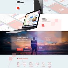 Websites. Un progetto di Web design e UX / UI di Charly Campi - 16.06.2018