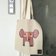 Totebag. Design project by Cristina Grau - 06.20.2018