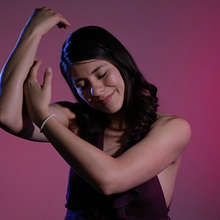 Post-Producción: Un grupo de performers mira hacia el oriente. Multimedia, Photograph, Post-production, and Video project by Arturo Aguilar - 05.24.2018