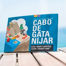 Ilustración, diseño y diseño de packaging de Mapa del Cabo de Gata. Drawing, Information Design, Editorial Design, Graphic Design, and Packaging project by Mariano Carmona Croce - 06.01.2015