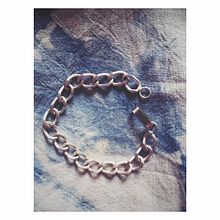 Cadena barbada. Arts, Crafts, Design, Jewelr, and Design project by Meri Hernández - 07.05.2018