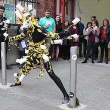 Taller de performance con Jelili Atiku. Projekt z dziedziny  Sztuki piękne, Concept art i Edukacja użytkownika MATERIC.ORG - espacio de arte de performance - 05.07.2018