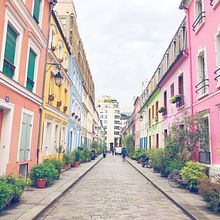 Minimal Colorful Photography. Un progetto di Fotografia con smartphone di Catalina Higuera - 06.07.2018