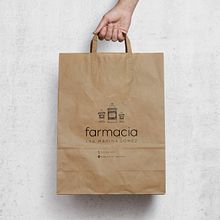 Proyecto 02. Un proyecto de Br, ing e Identidad, Diseño de moda y Diseño gráfico de Brindis - 01.03.2018