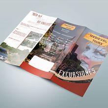 Medieval tours · Triptico. Art Direction, and Graphic Design project by Pau Marques - 07.11.2018
