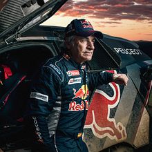 Carlos Sainz para Yo Dona Magazine. Photograph, Portrait Photograph, and Photographic Lighting project by Oscar Arribas - 07.11.2018